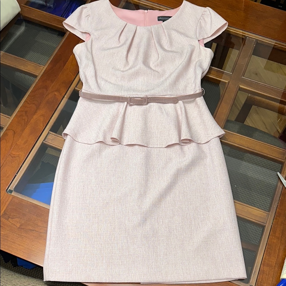 Elegant Pink belted Peplum sheath Dress - Picture 3 of 9